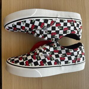 Vans Doheny Black and White Checkered Shoes size 8